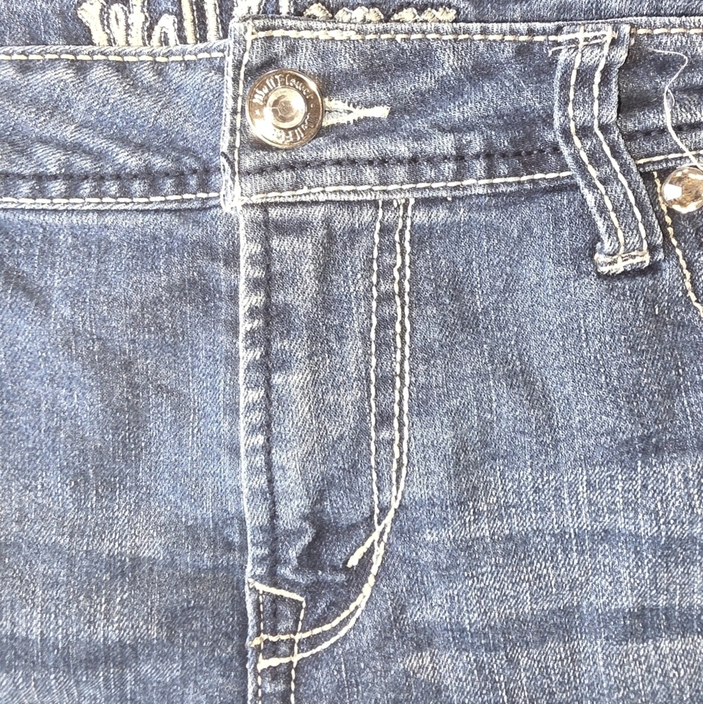 Jean Shorts Blue and Red Patriotic Design (SHO24) - Picture 9 of 11
